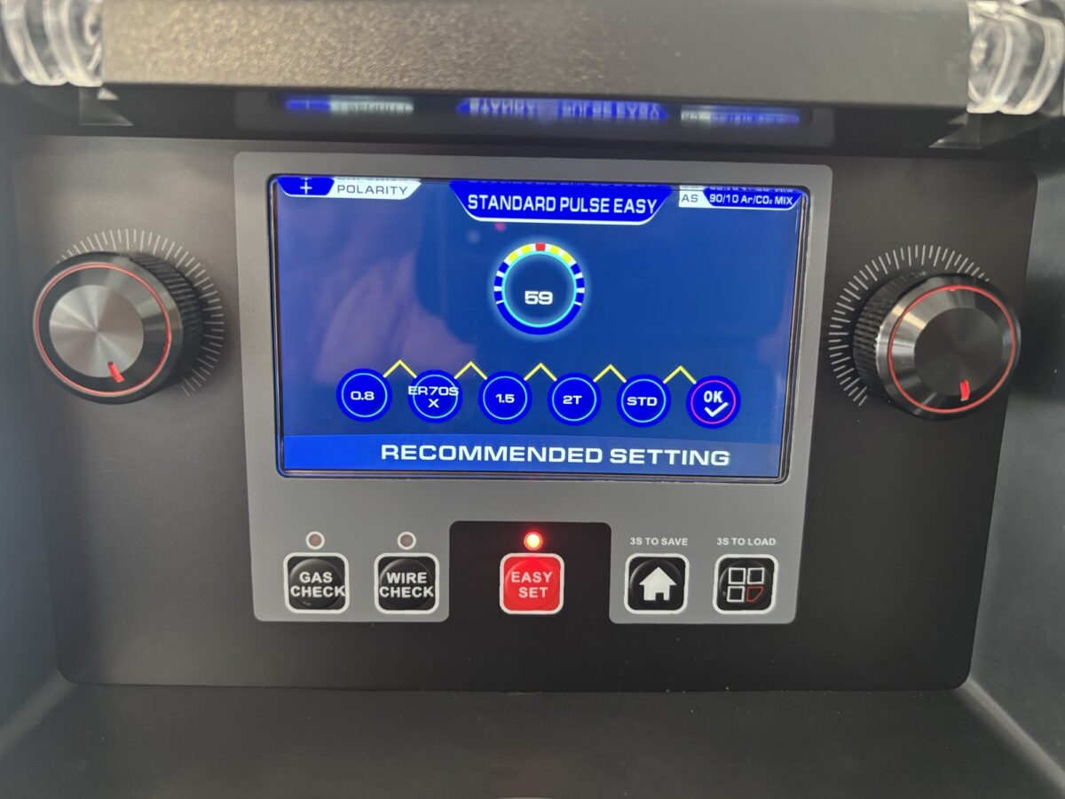 FREE profi inverter PULSE MIG 350DP LCD met waterkoeling (10m tussenpakket) 400V - Afbeelding 7